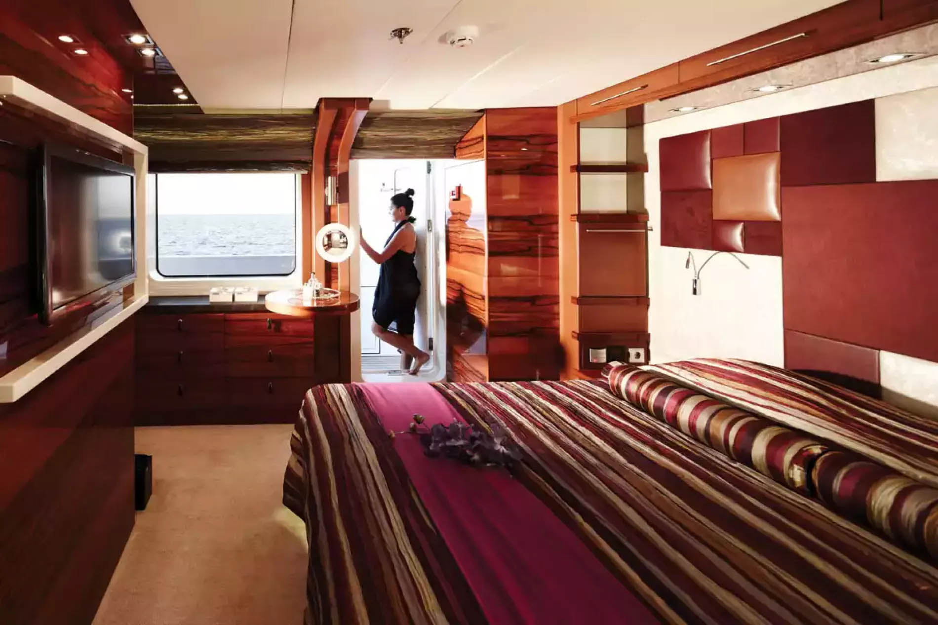 Interior - 12/21