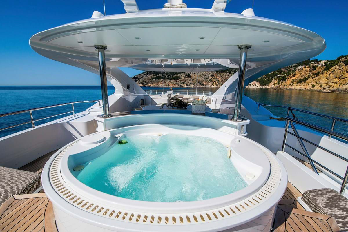 Exterior - 8/10