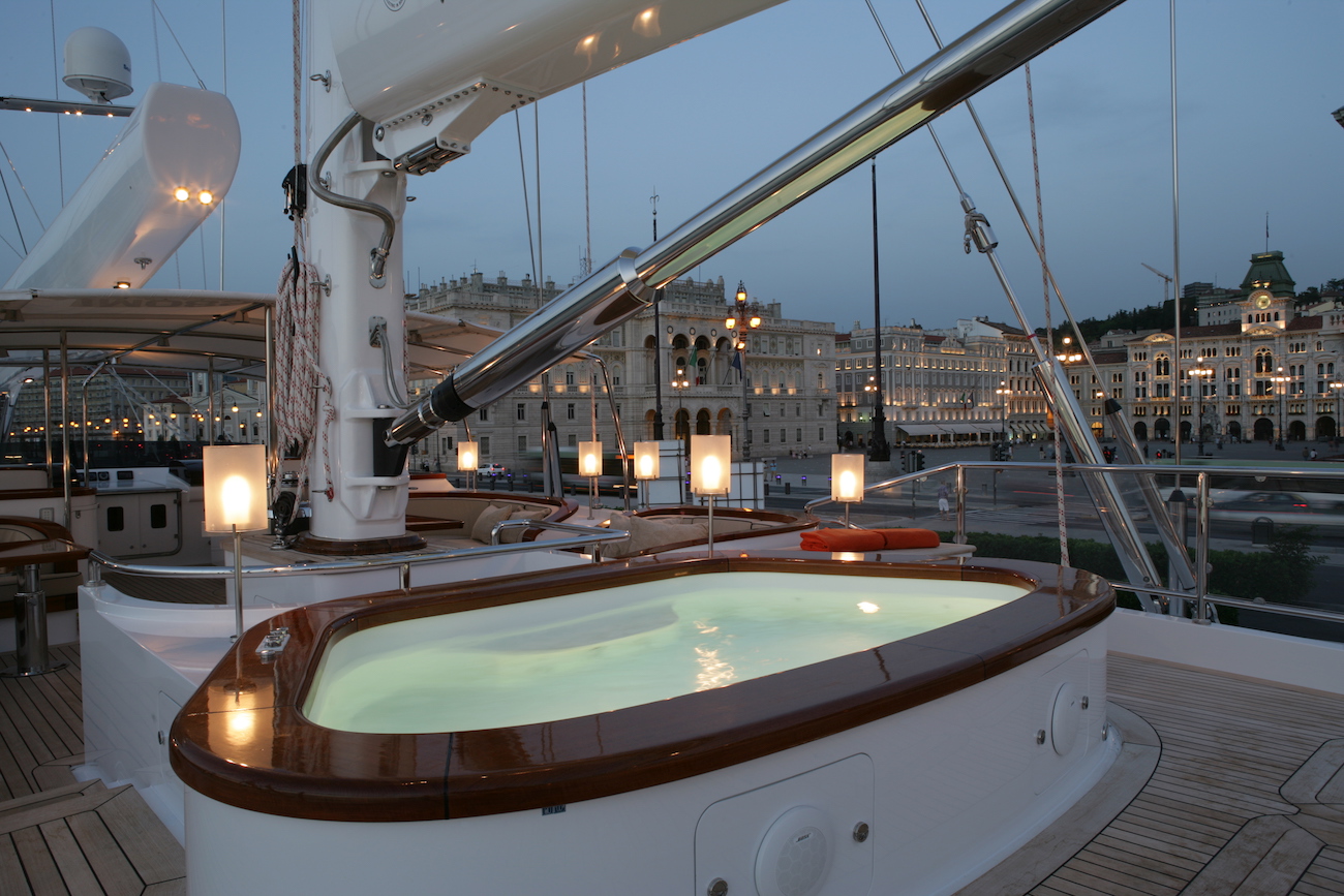 Exterior - 7/16