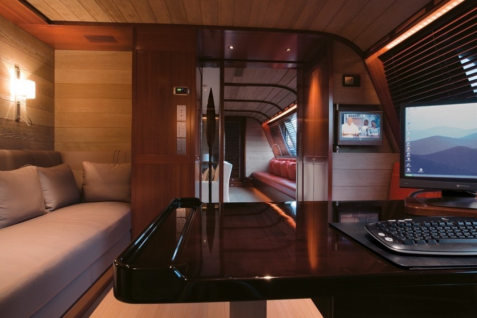 Interior - 11/16