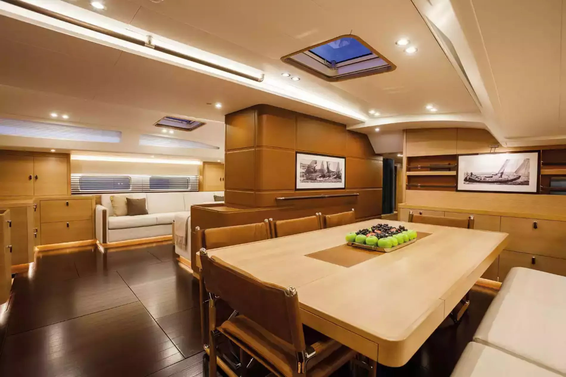Interior - 4/14