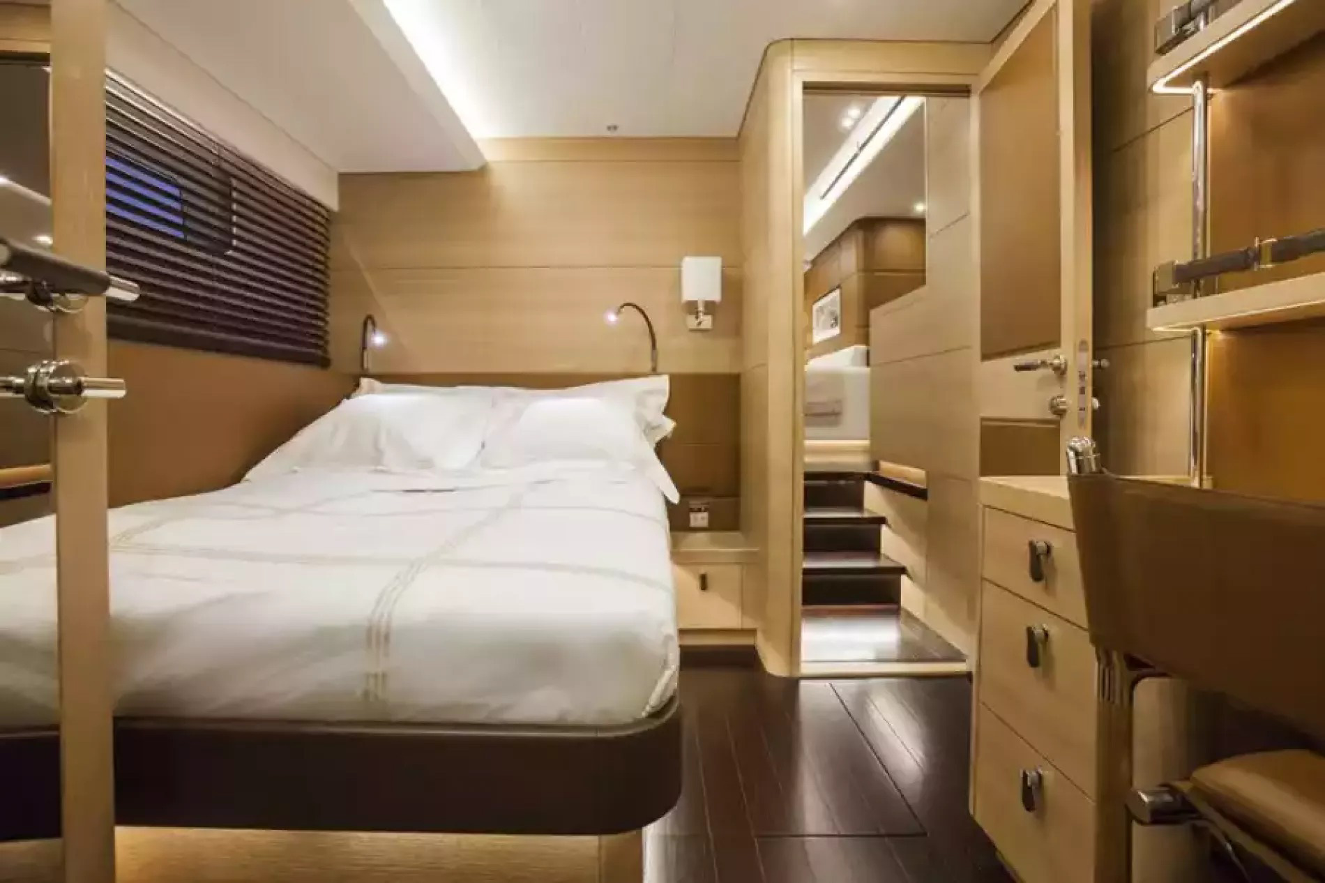 Interior - 9/14