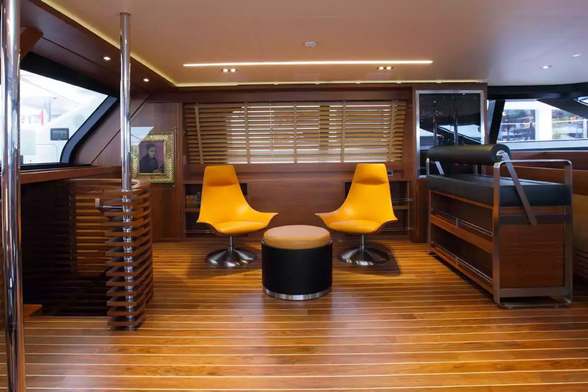 Interior - 1/19