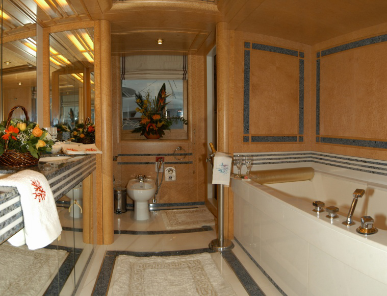 Interior - 13/21
