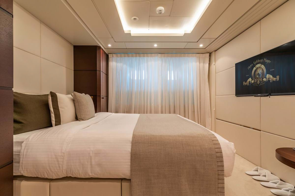 Interior - 20/28