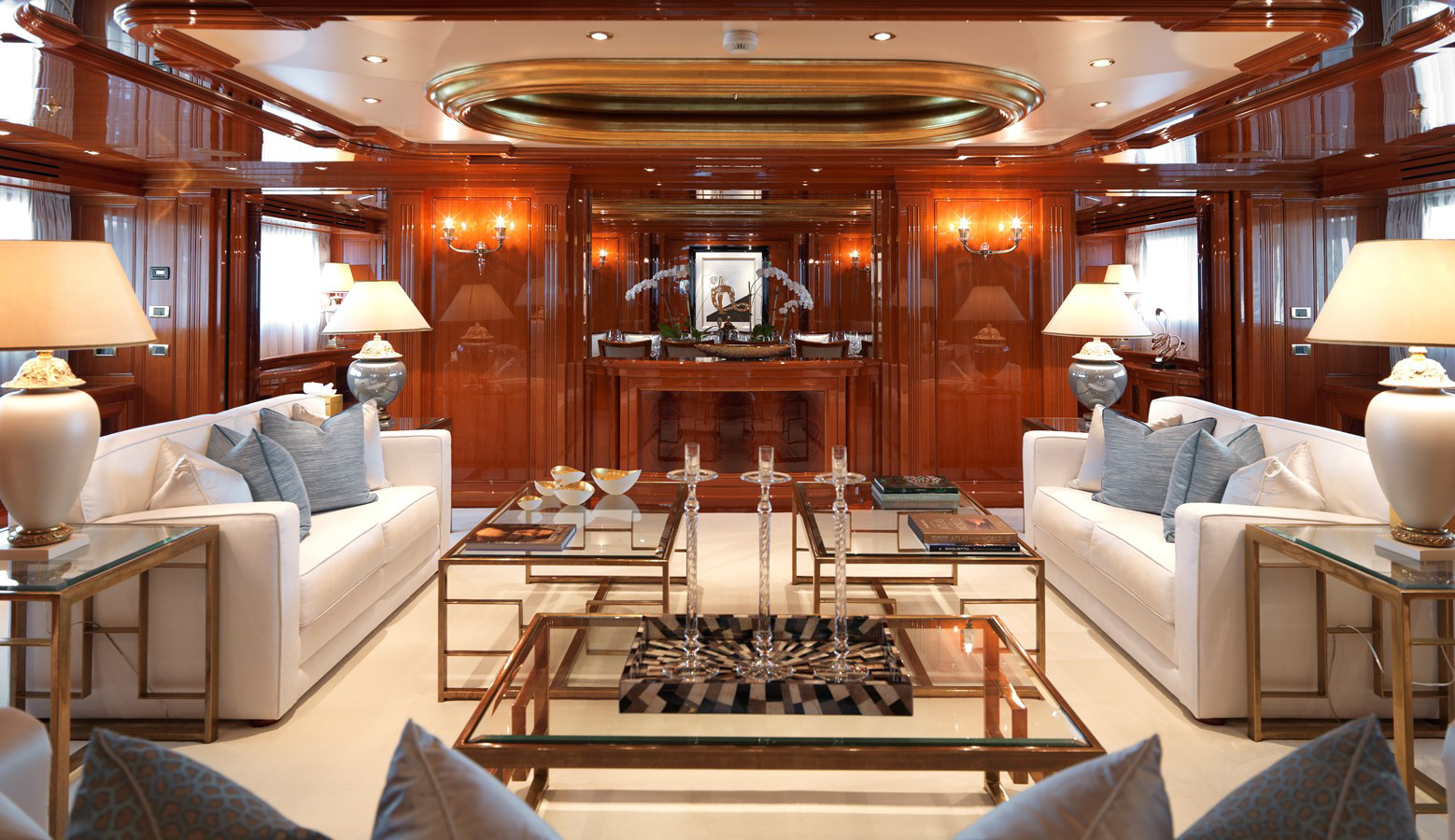 Interior - 2/57