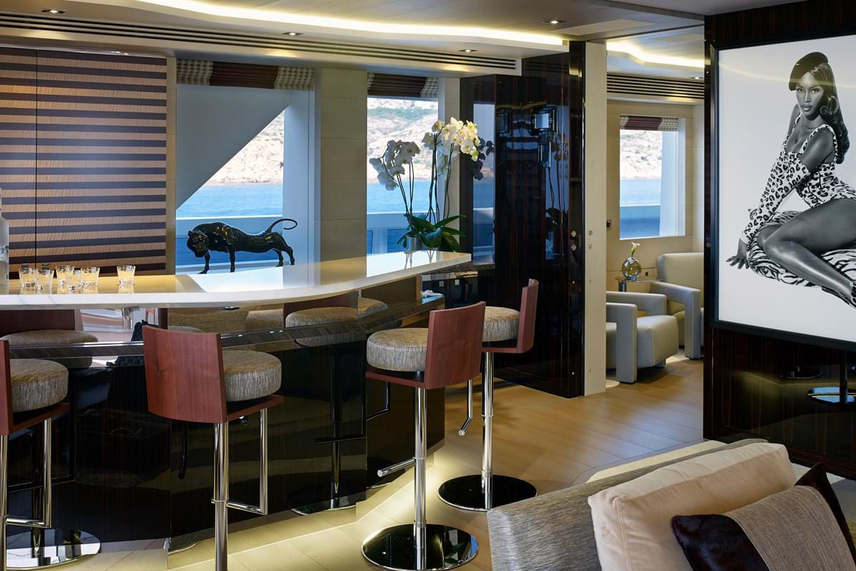 Interior - 2/14