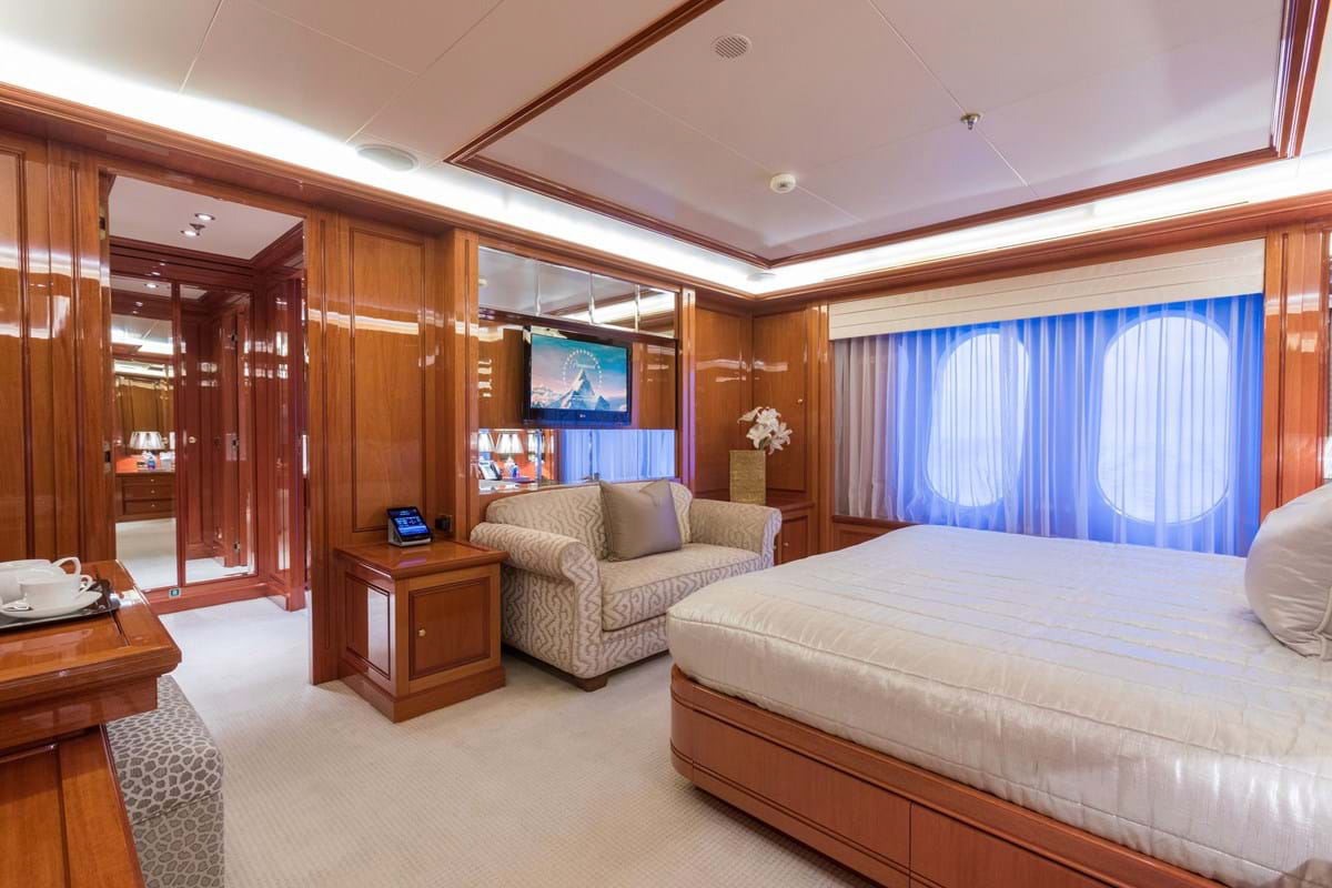 Interior - 40/57
