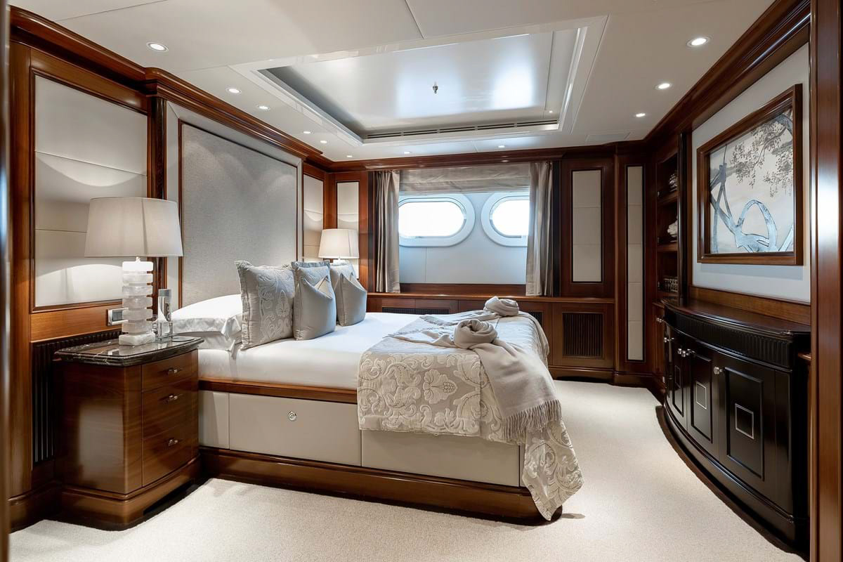 Interior - 10/18