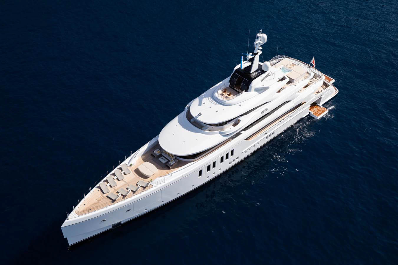 Exterior - 4/24