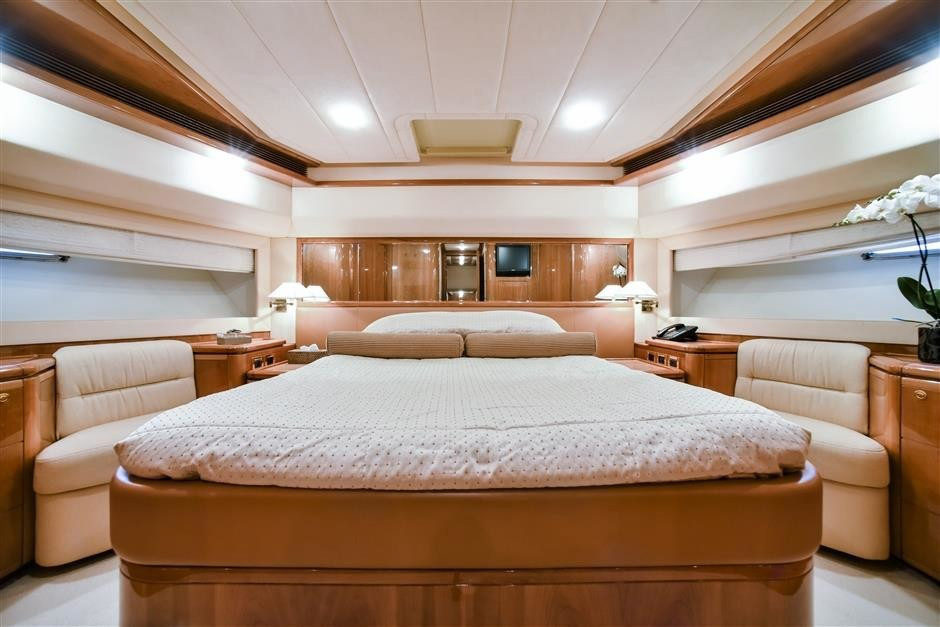 Interior - 6/13