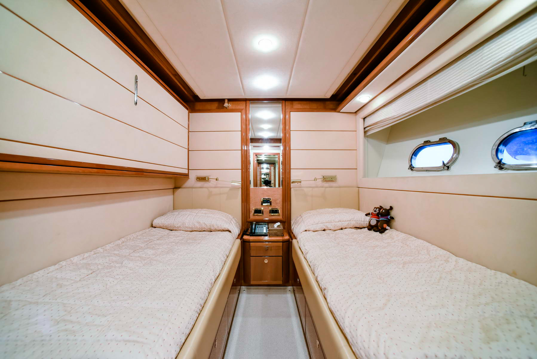 Interior - 8/13