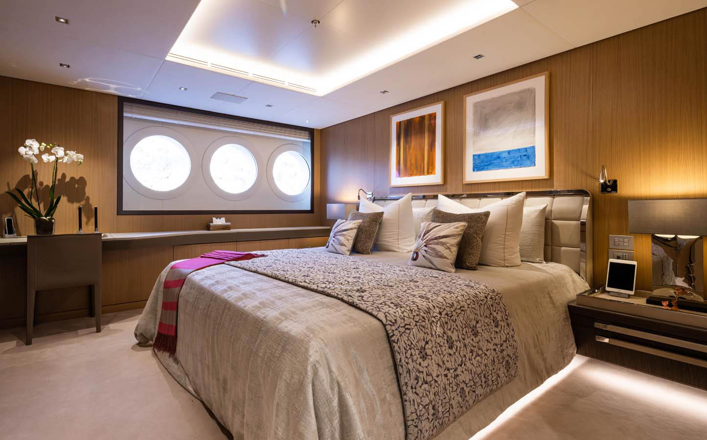 Interior - 30/53