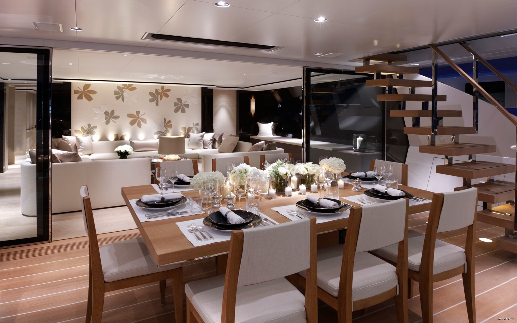 Interior - 9/41