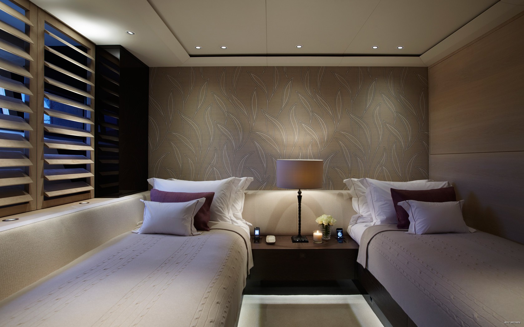 Interior - 25/41