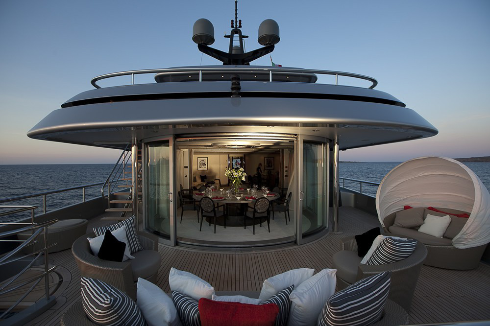 Exterior - 26/36
