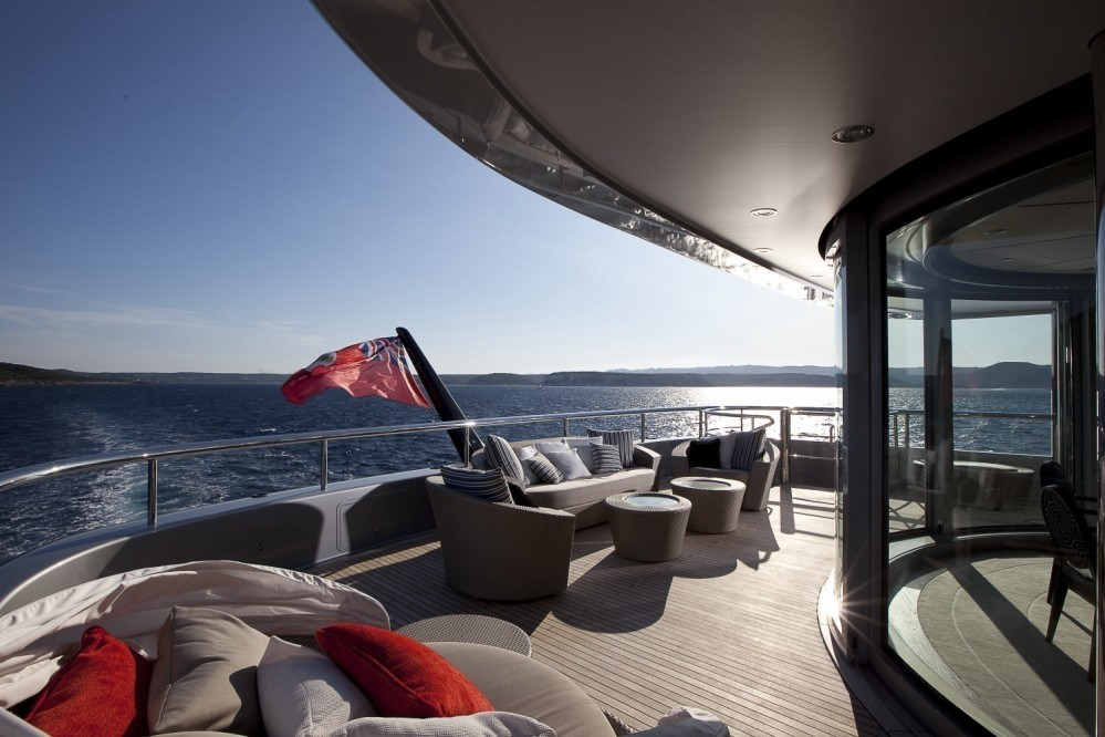 Exterior - 32/36