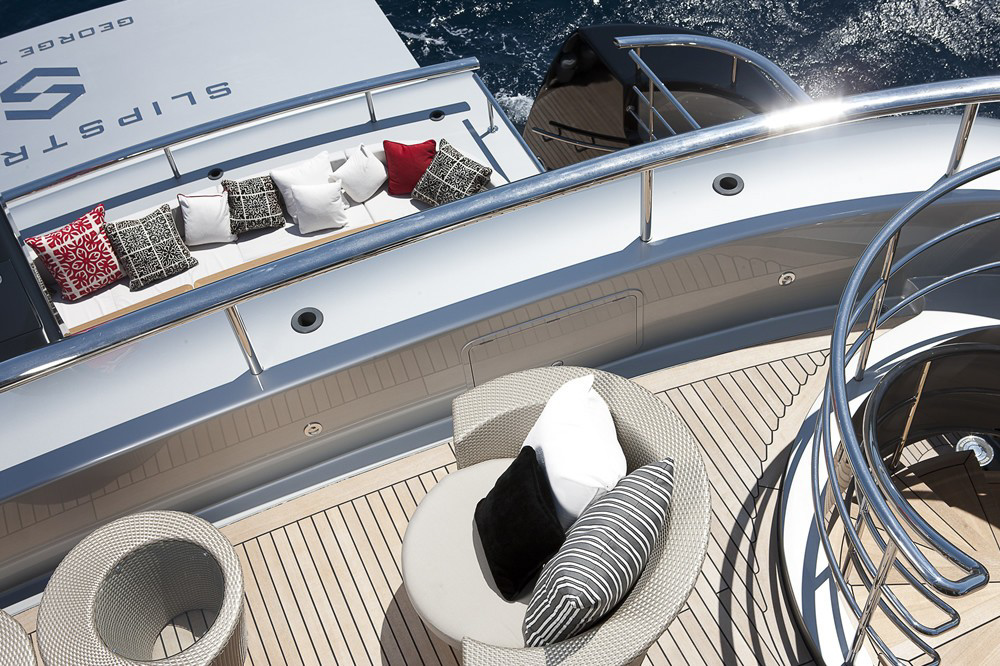 Exterior - 33/36