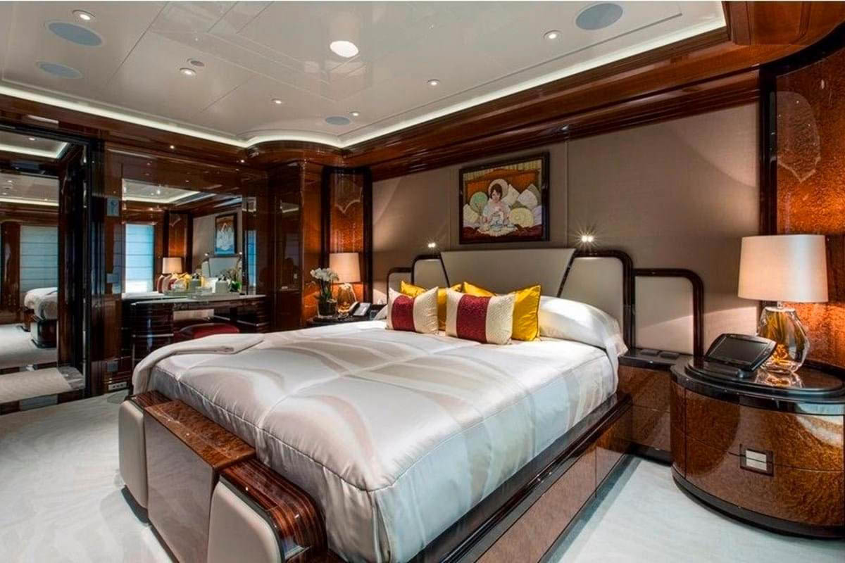 Interior - 14/26