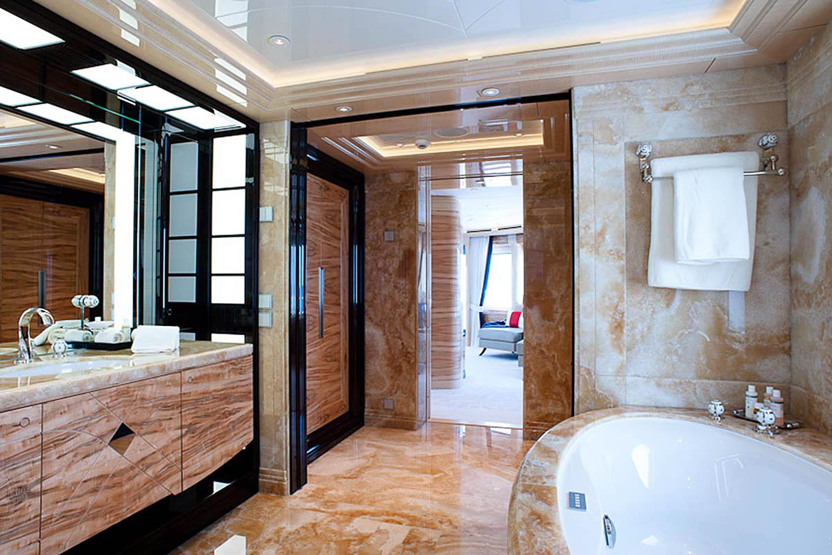 Interior - 20/26
