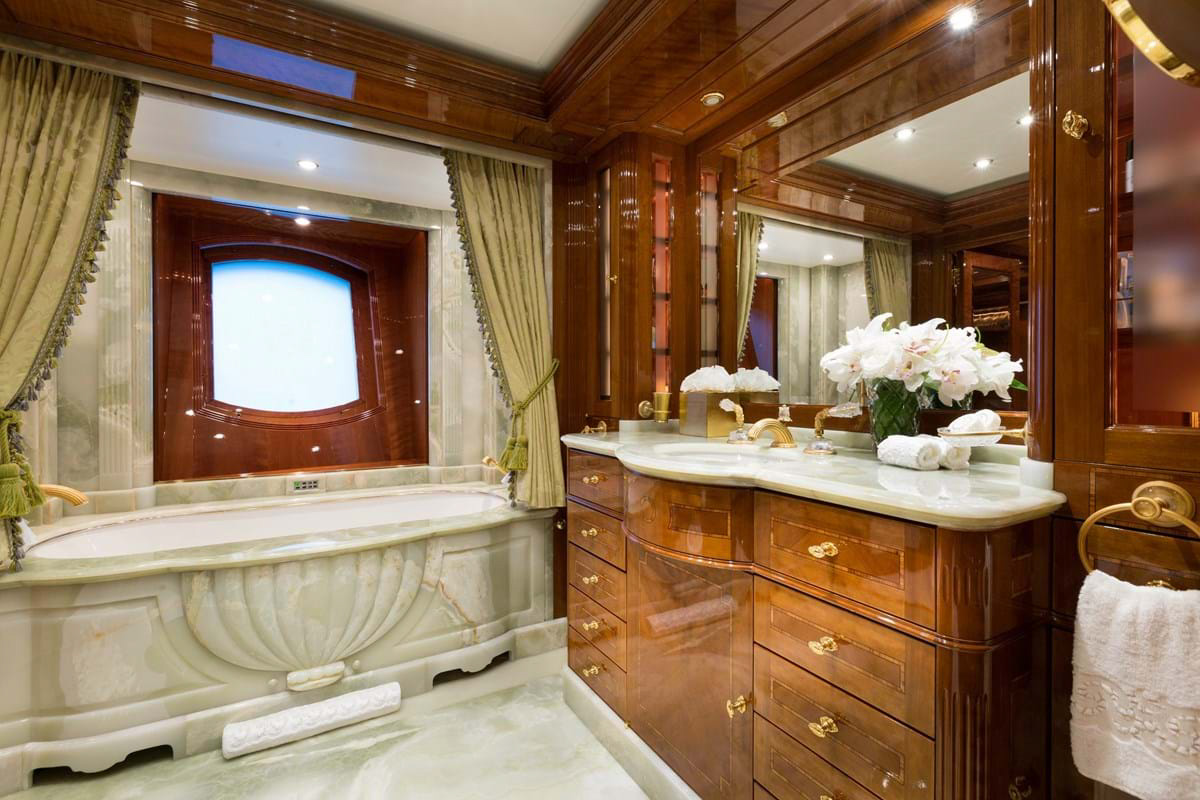 Interior - 21/26