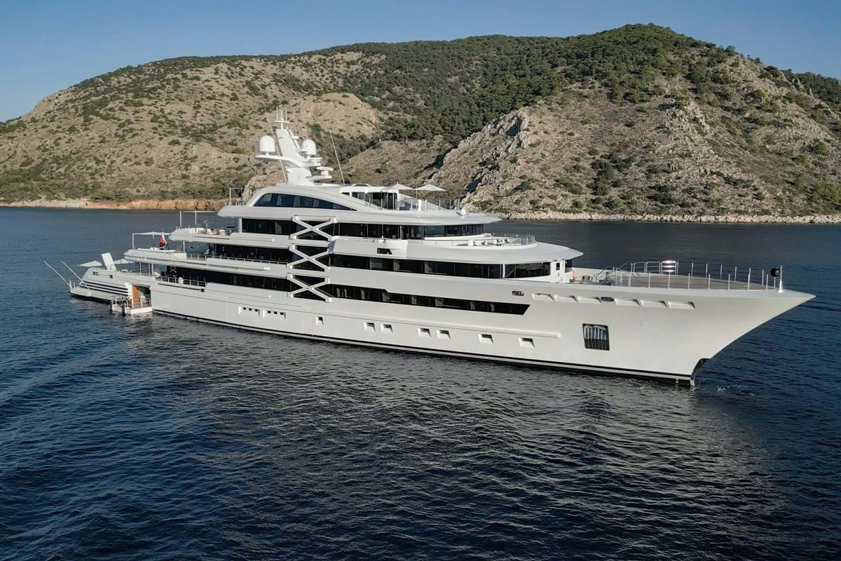Exterior - 2/34
