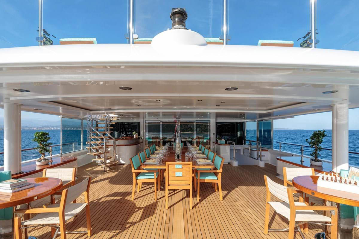 Exterior - 17/25