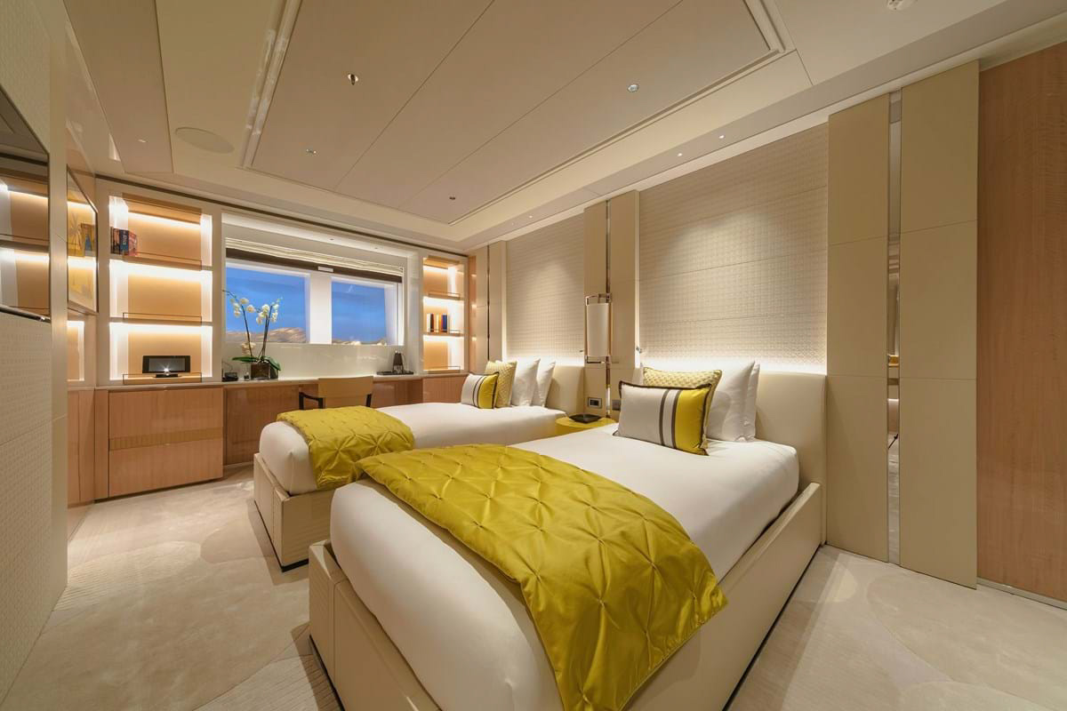 Interior - 42/61