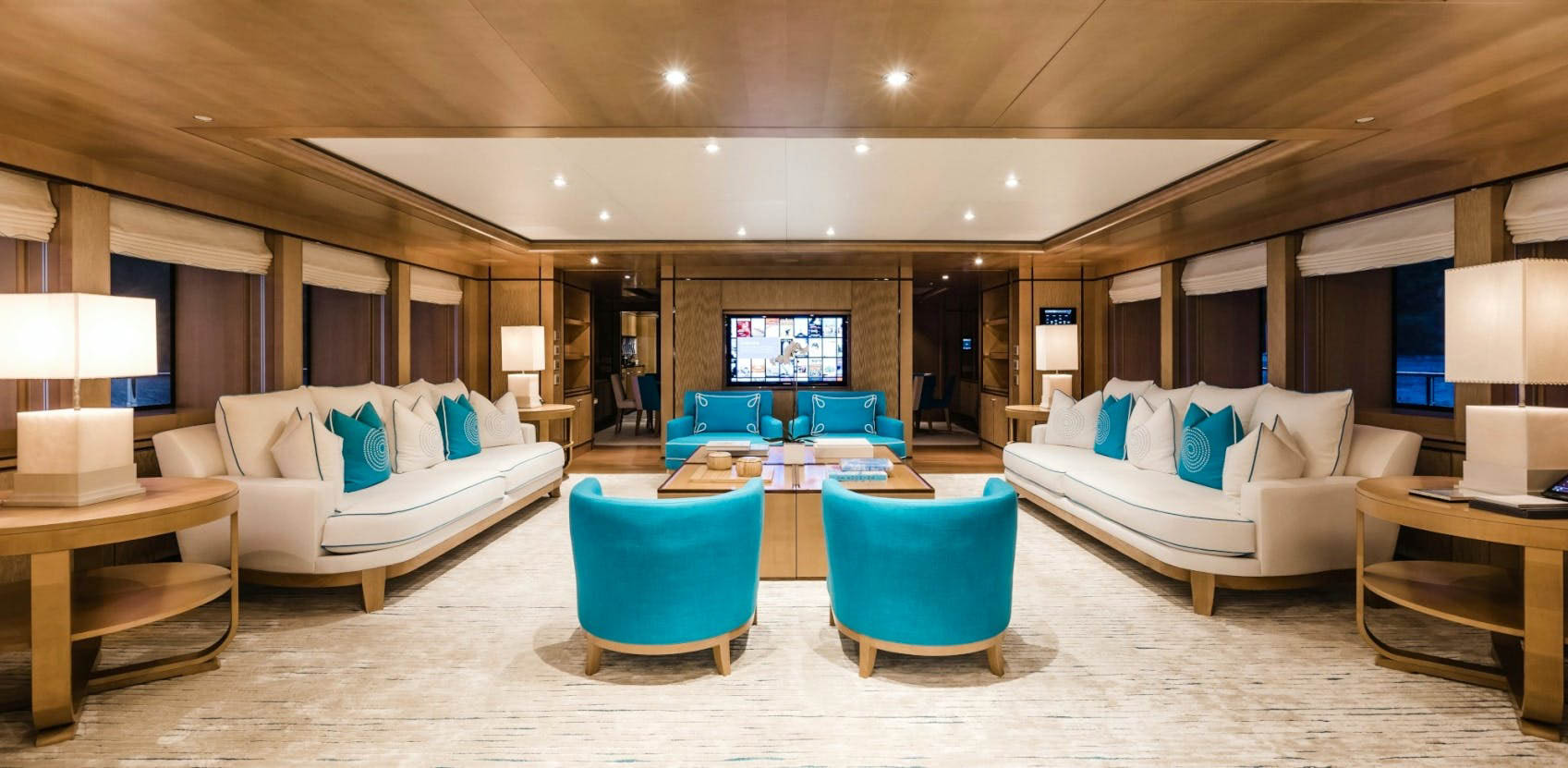 Interior - 0/17