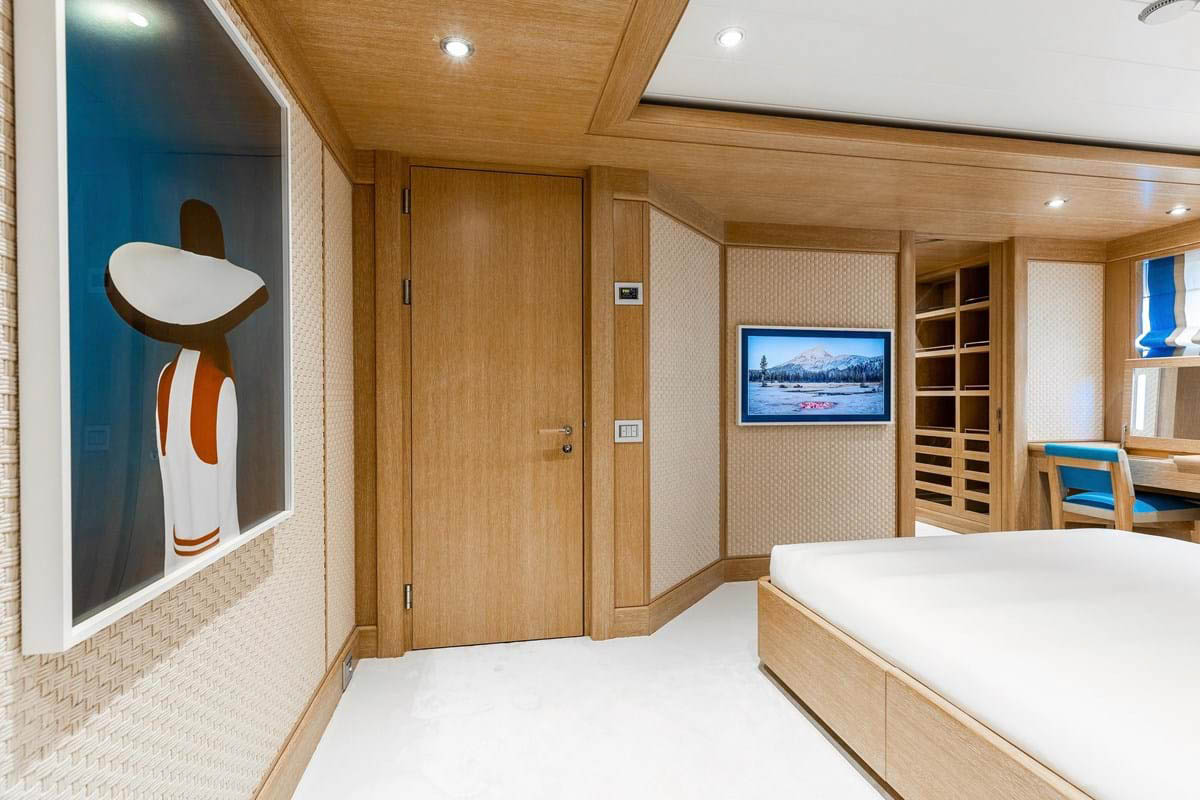 Interior - 10/17