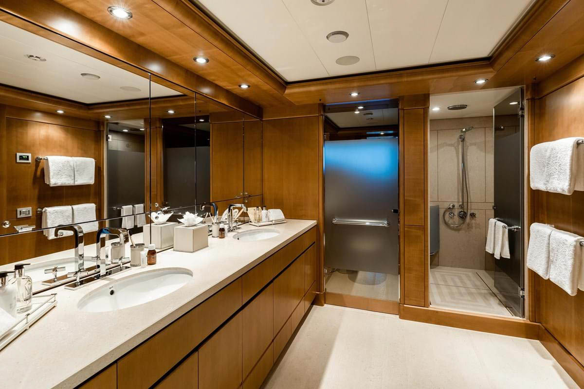 Interior - 15/17