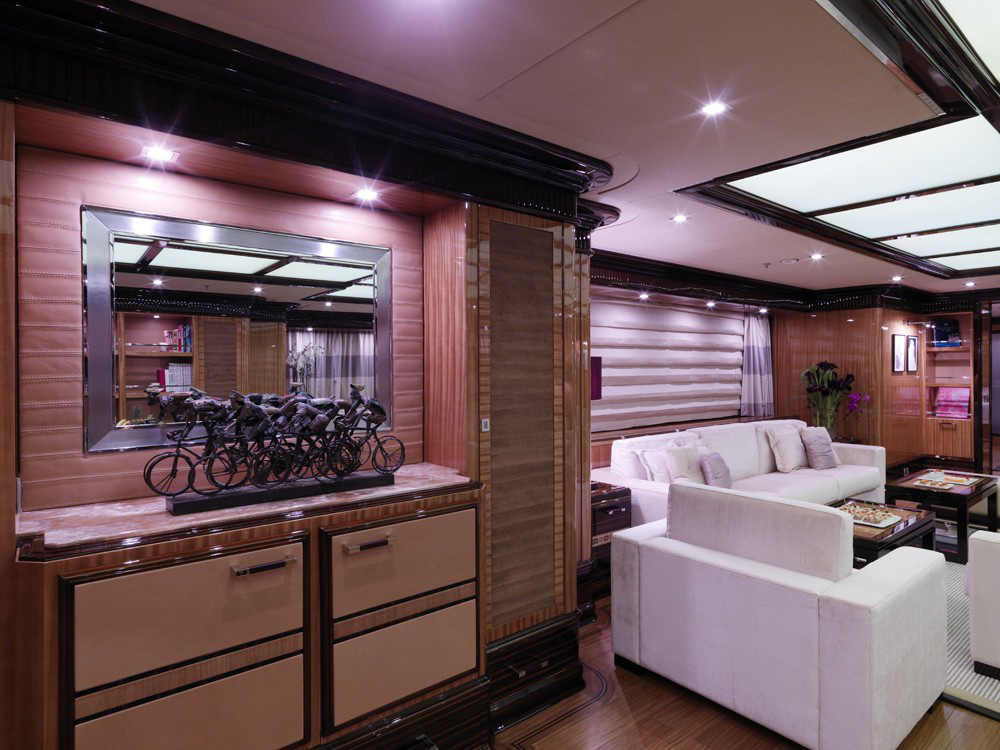 Interior - 3/38