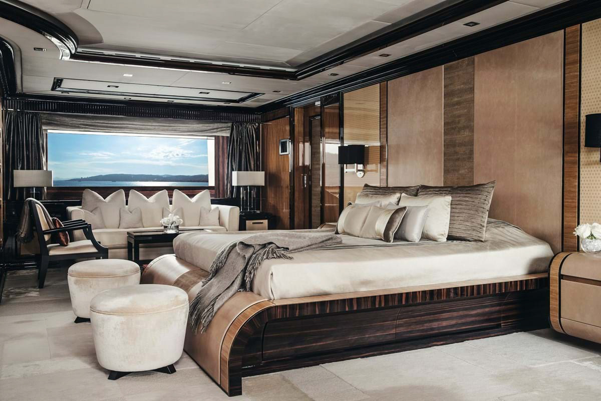 Interior - 23/38