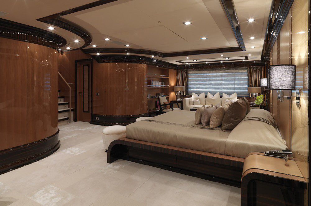 Interior - 27/38