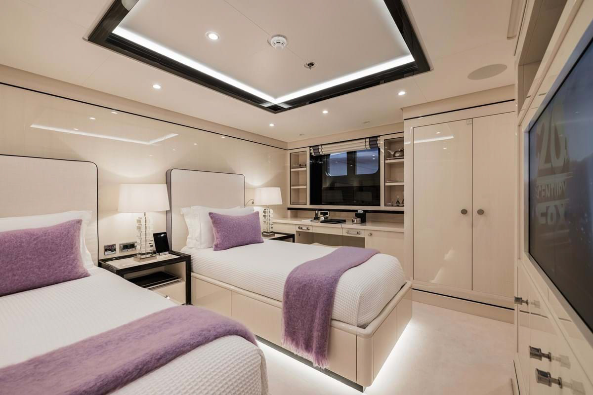 Interior - 16/26