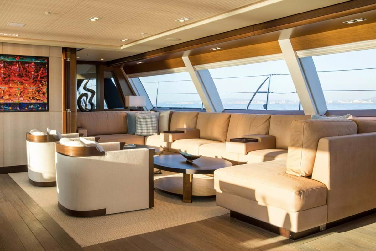Interior - 0/16