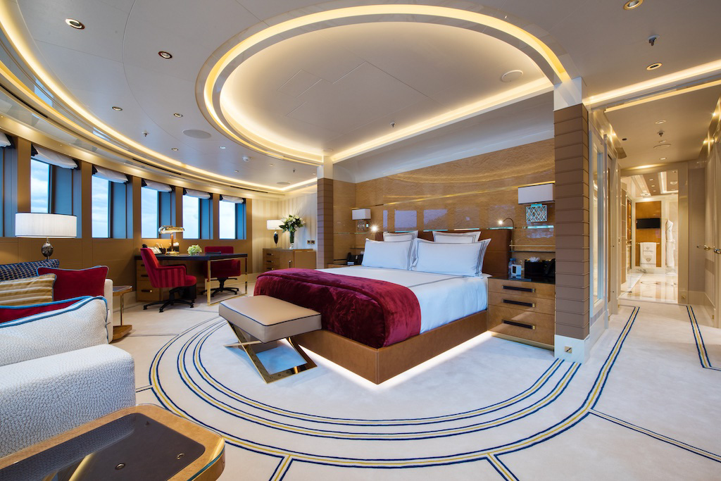 Interior - 14/33