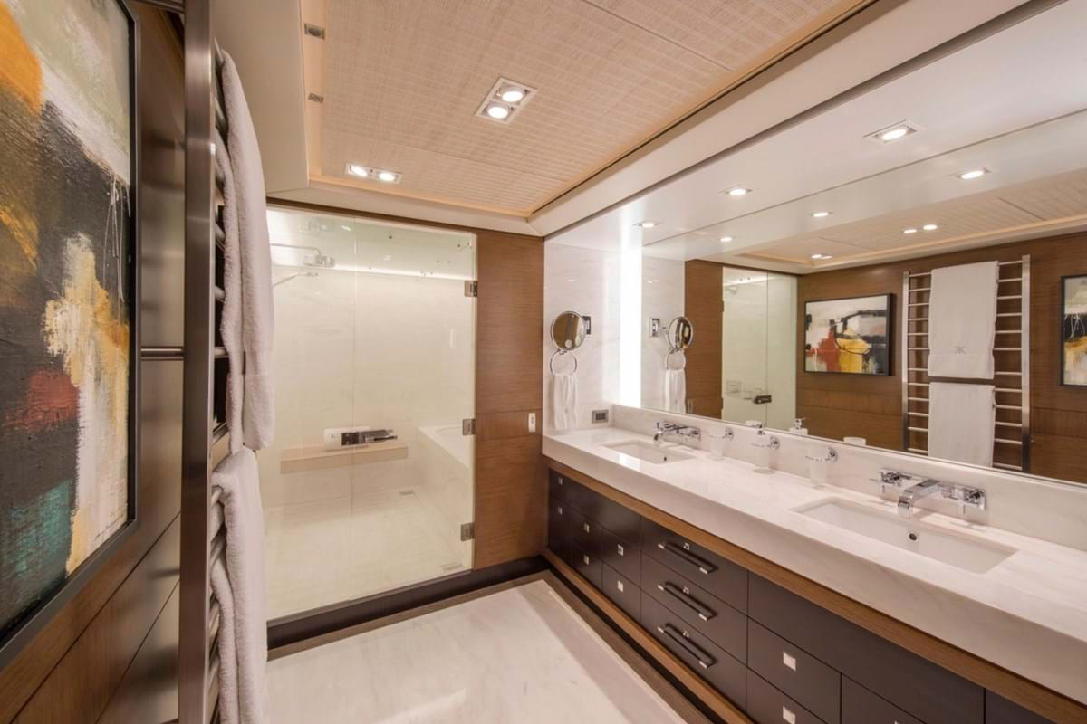 Interior - 11/16