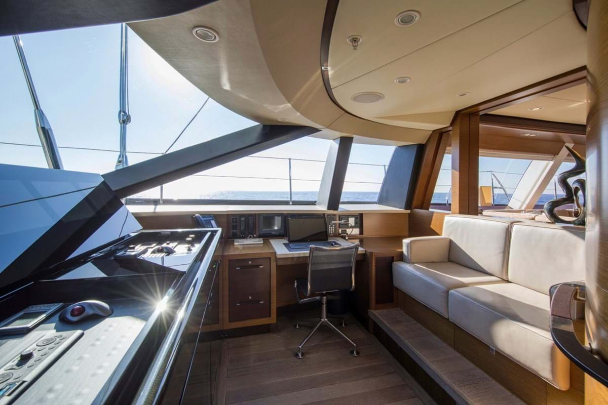 Interior - 15/16