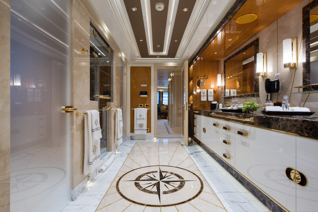 Interior - 23/33