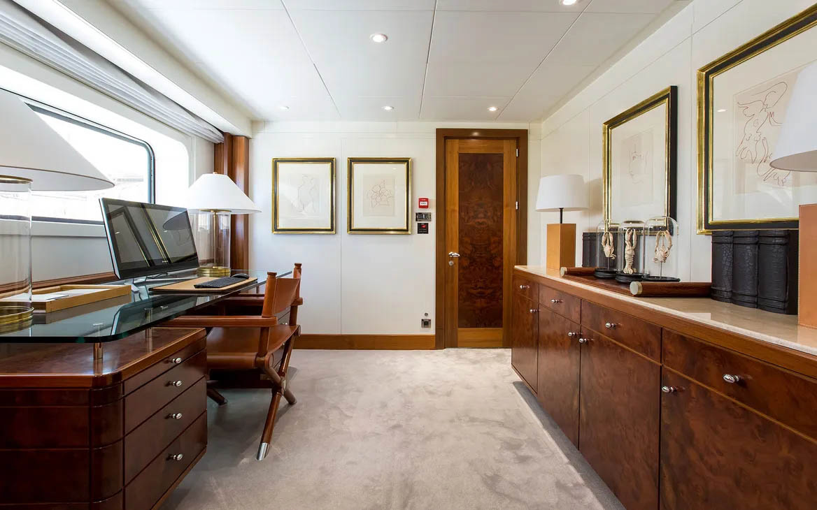 Interior - 16/32