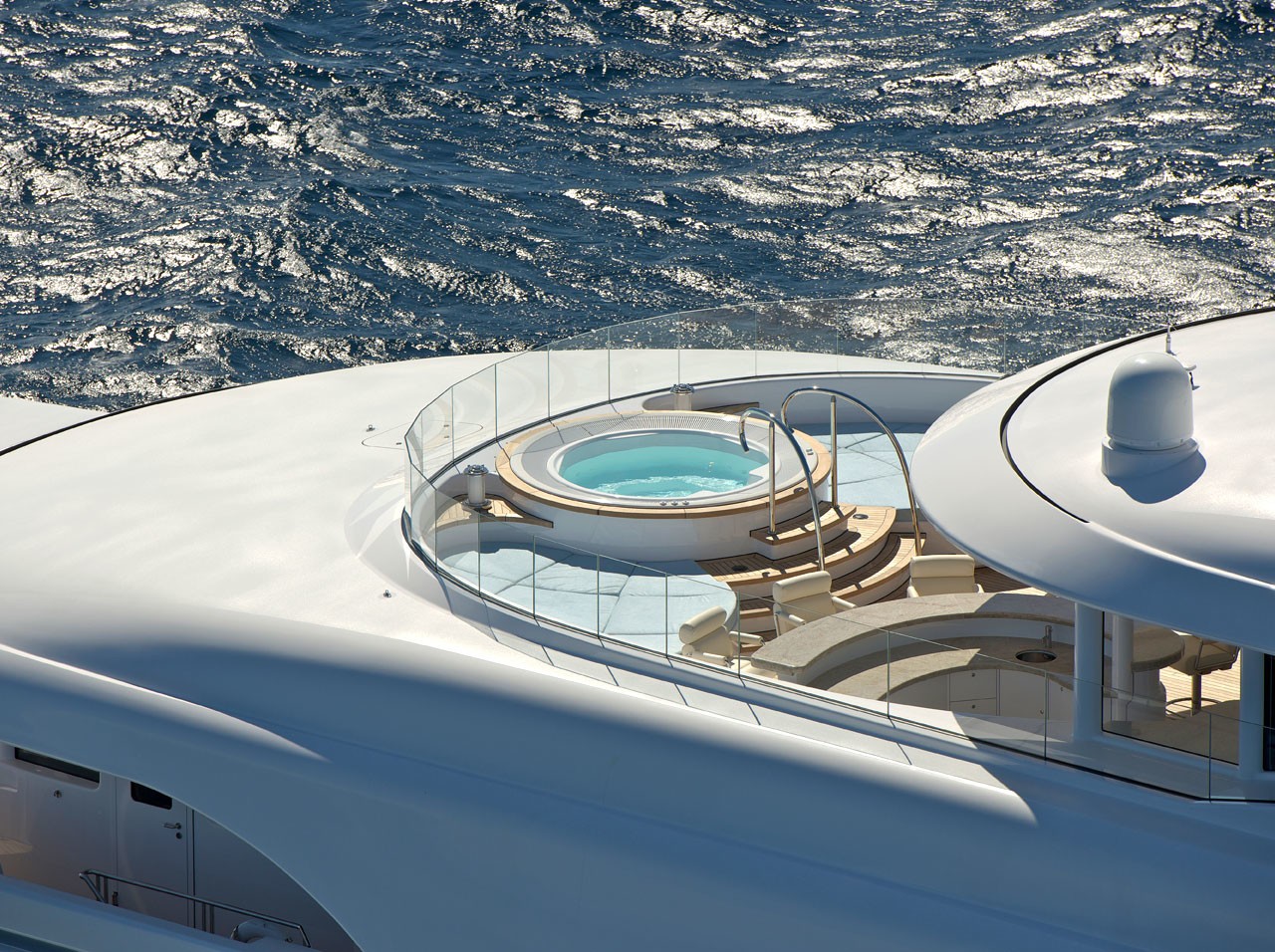 Exterior - 10/36