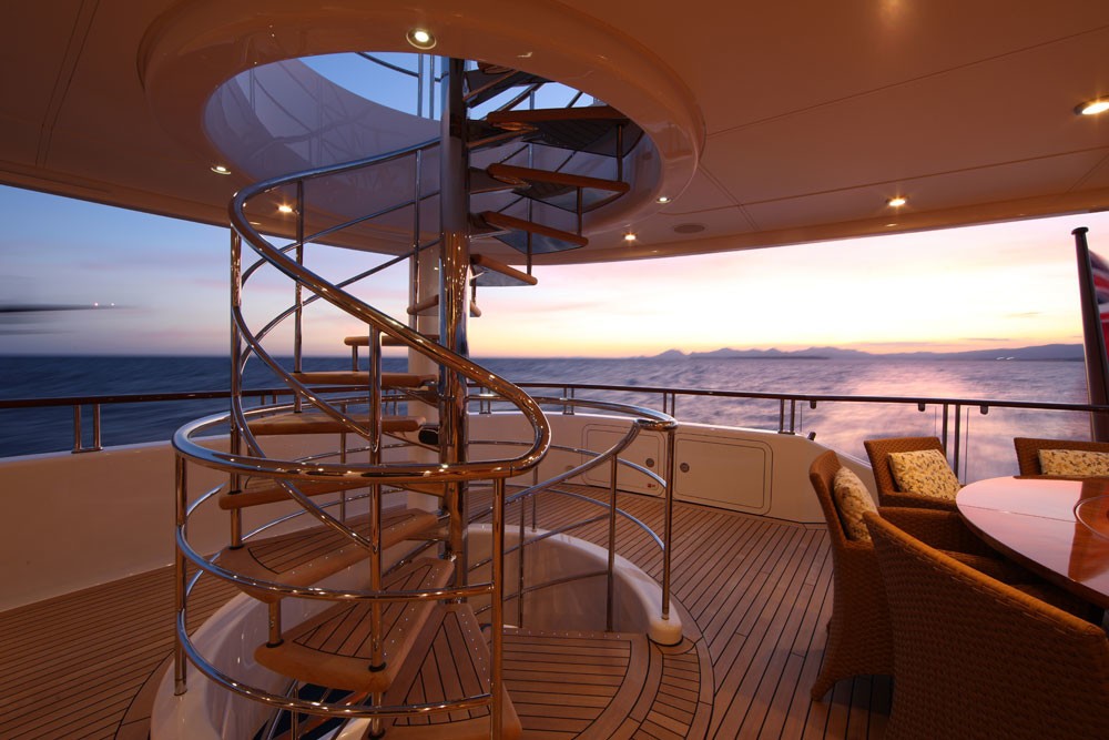 Exterior - 33/36