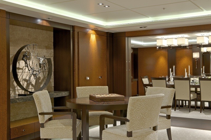 Interior - 2/45