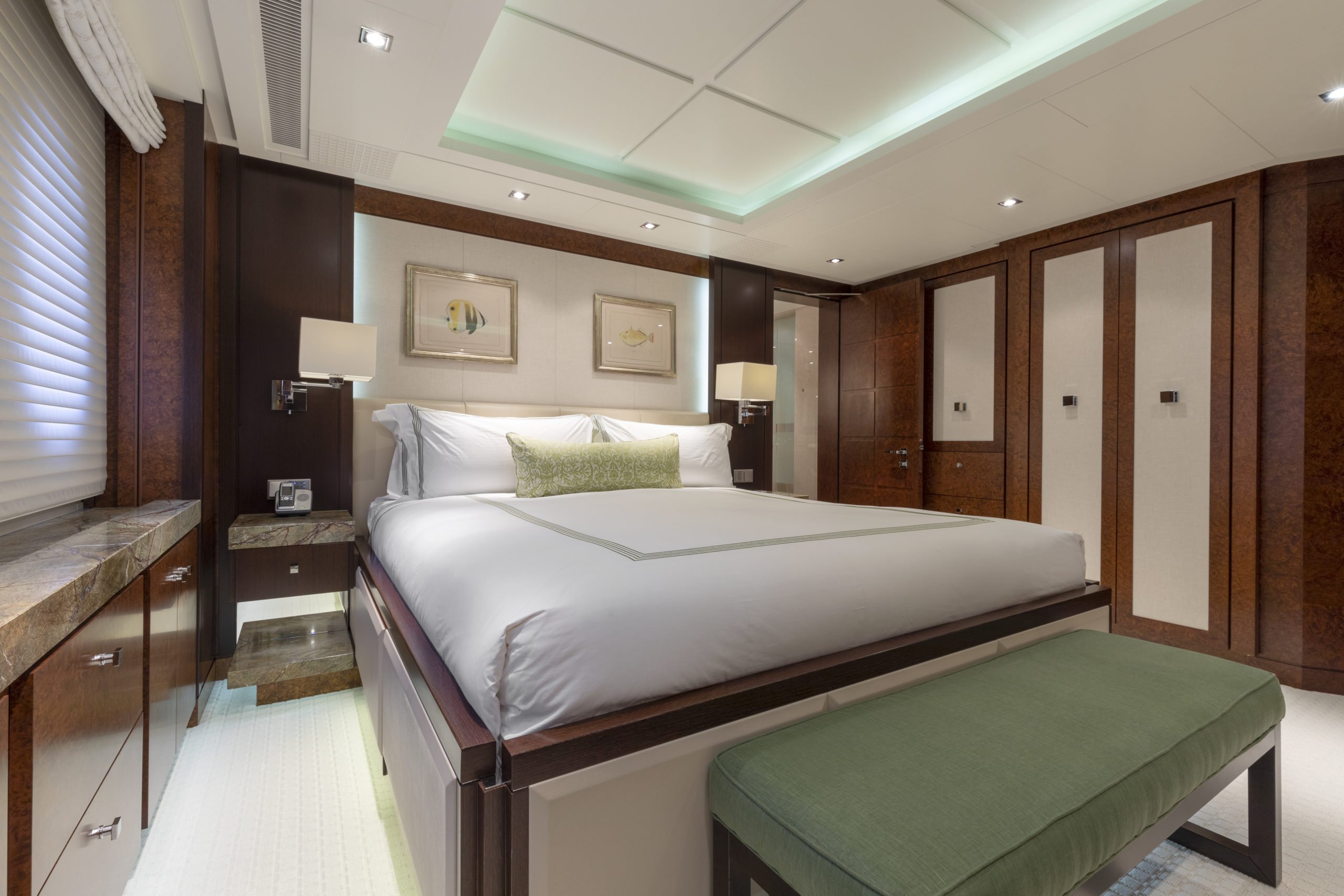 Interior - 27/45