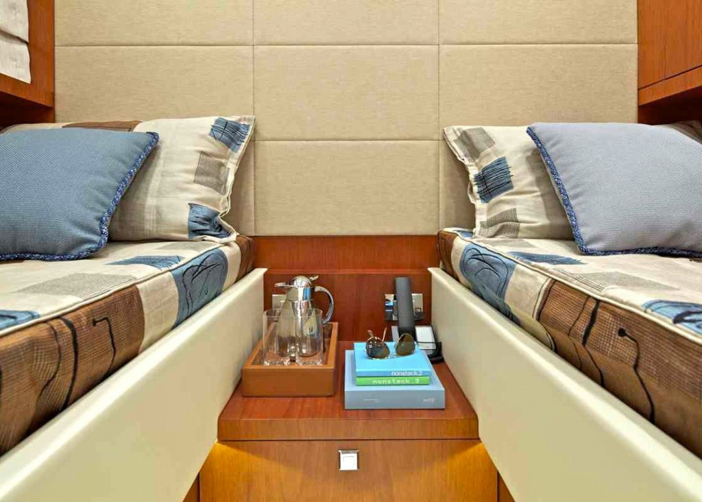 Interior - 23/29