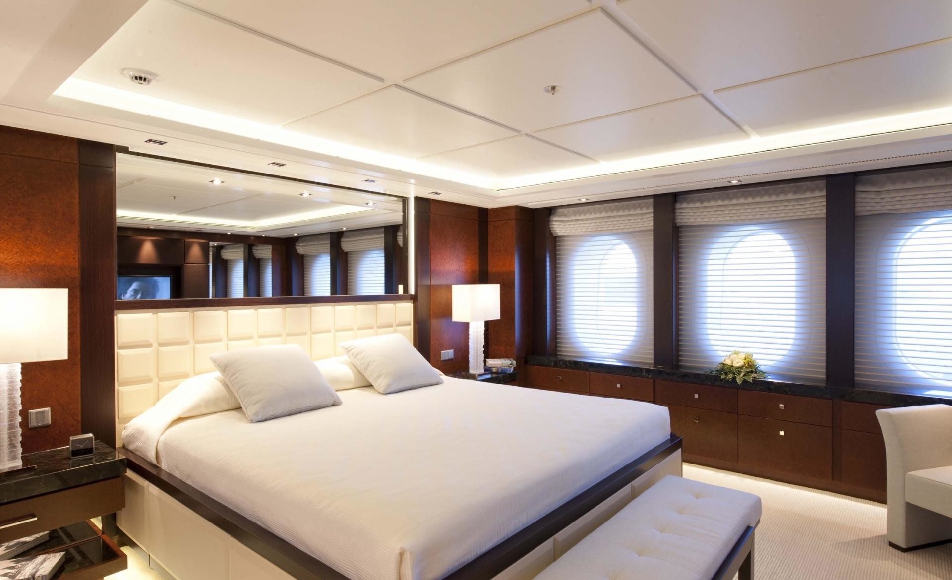 Interior - 32/45