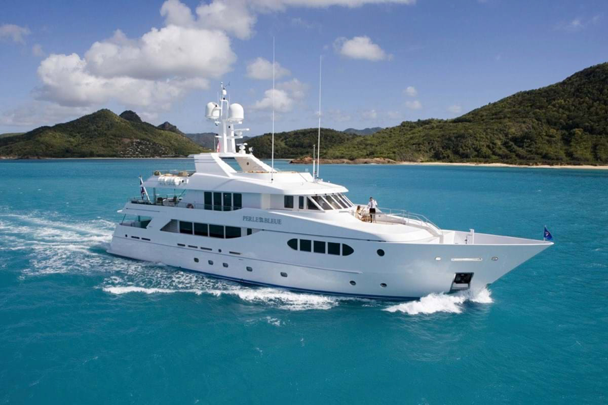 Exterior - 0/28