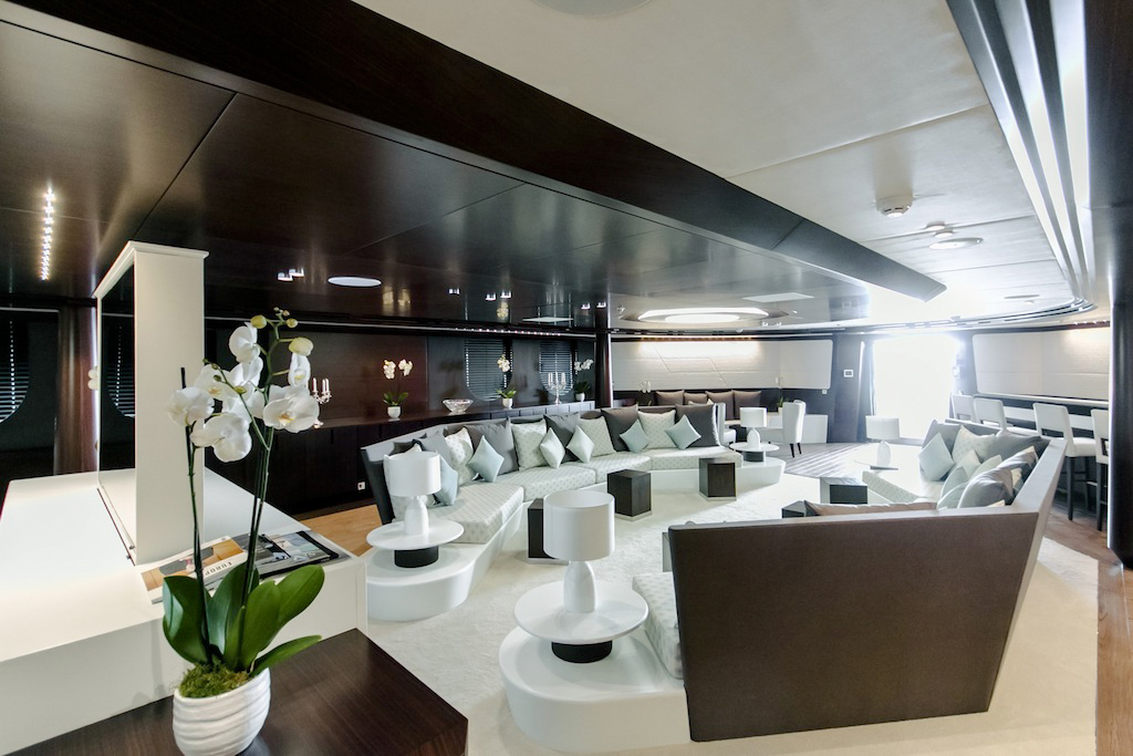 Interior - 4/47