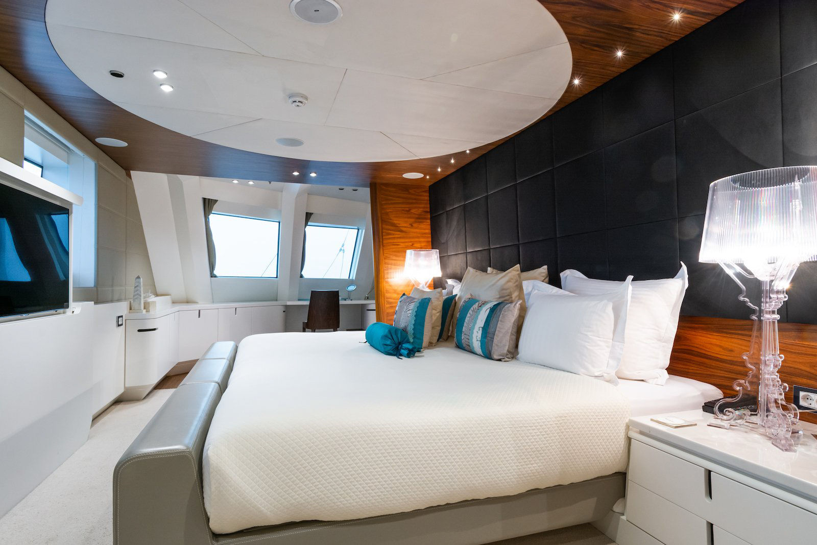Interior - 25/47